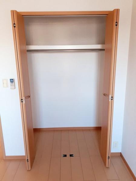 佐倉市上志津原のアパート