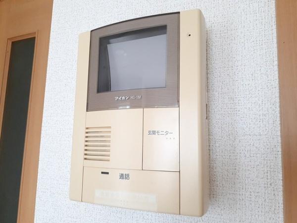 富里市七栄のアパート