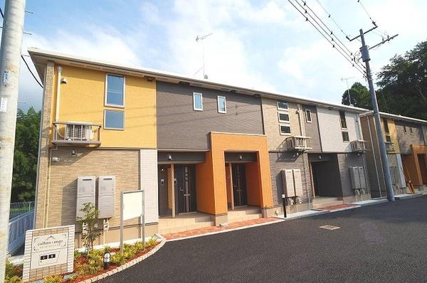 四街道市吉岡のアパート