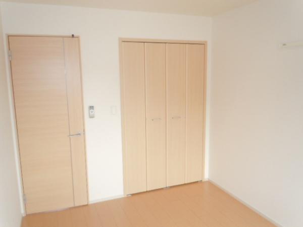 八街市榎戸のアパート