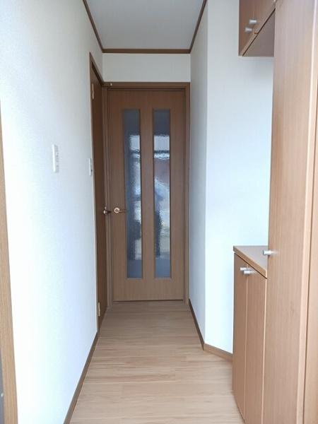 八街市富山のアパート