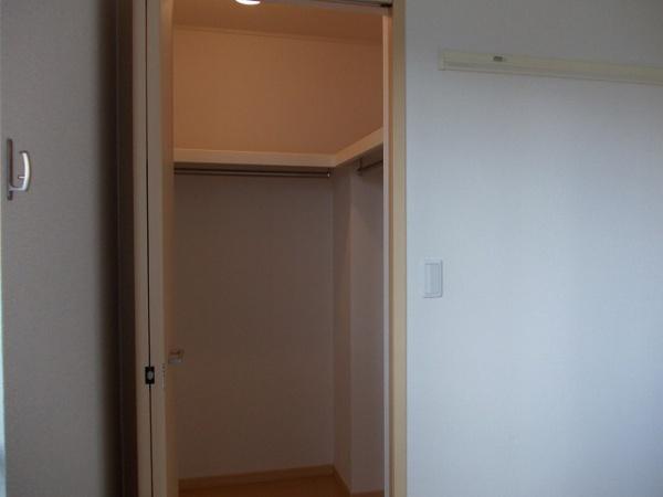 八街市八街にのアパート