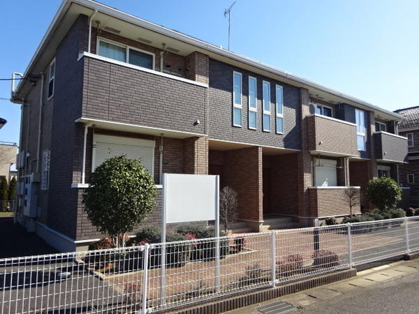 八街市文違のアパート