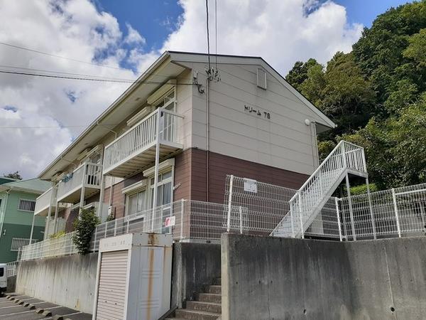 四街道市物井のアパート