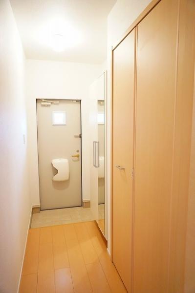 四街道市和良比のアパート