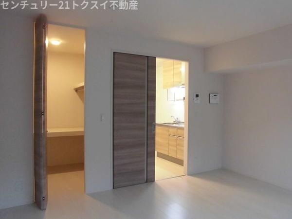 印旛郡酒々井町中川のアパート