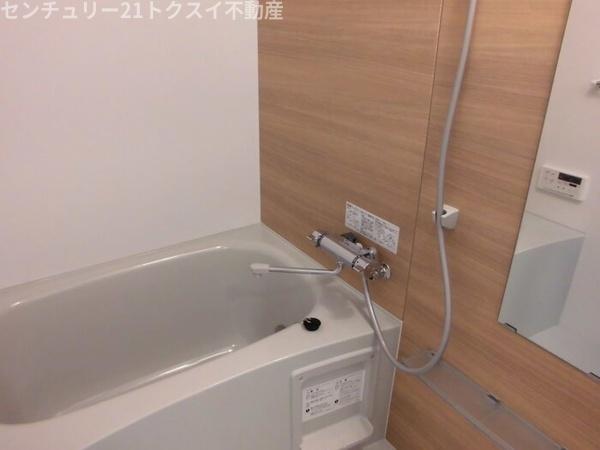 印旛郡酒々井町中川のアパート