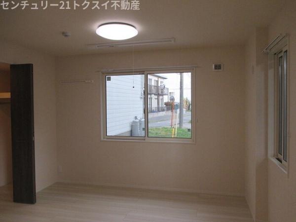 印旛郡酒々井町中川のアパート