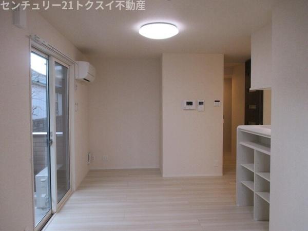 印旛郡酒々井町中川のアパート
