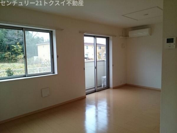 印旛郡酒々井町尾上のアパート
