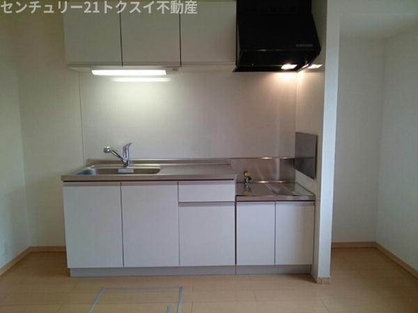 印旛郡酒々井町尾上のアパート