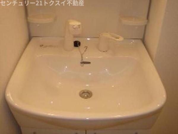 ソレーユ西志津