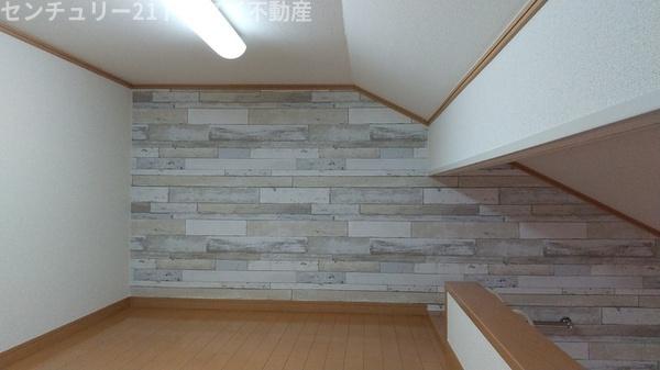 印旛郡酒々井町上岩橋のアパート