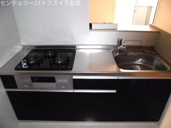 ロイヤルガーデン　クワトロ　2棟