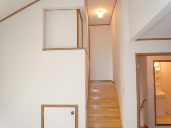 八街市八街ほのアパート