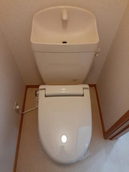 四街道市大日のアパート