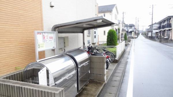 四街道市大日のアパート