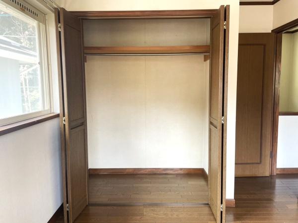 白銀青木貸家