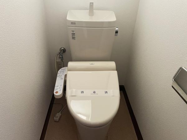 白銀青木貸家