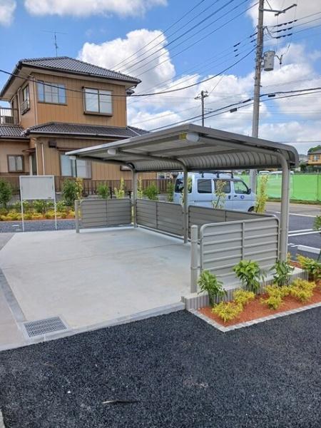 八街市八街ほのアパート