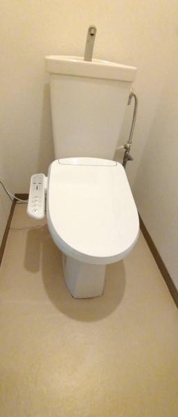 四街道市鹿渡のアパート