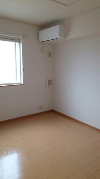 佐倉市上志津原のアパート