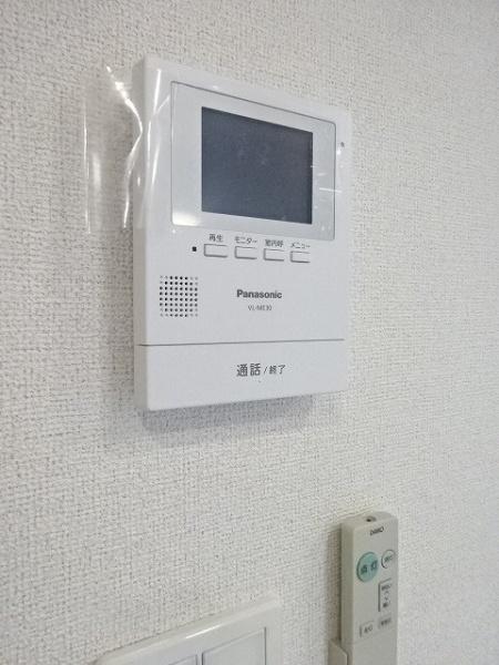 八街市八街ほのアパート