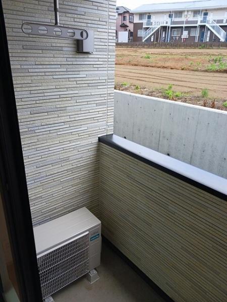 八街市八街ほのアパート