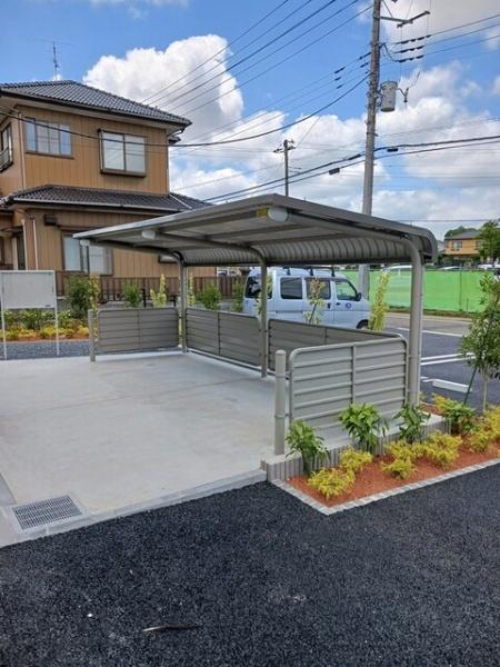 八街市八街ほのアパート