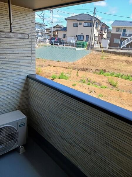 八街市八街ほのアパート