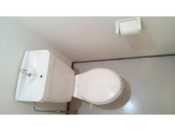 八街市八街ほのアパート
