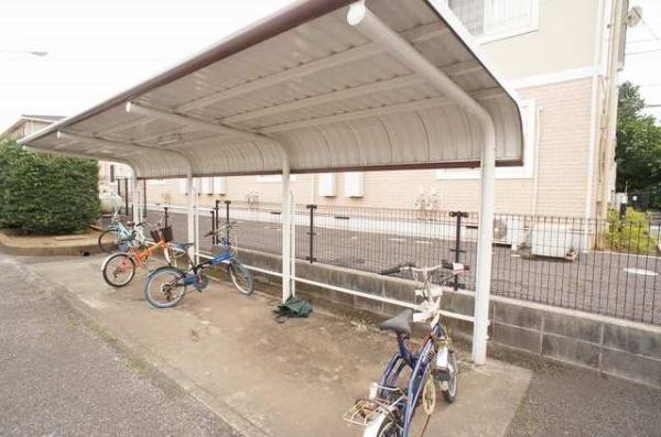 四街道市大日のアパート