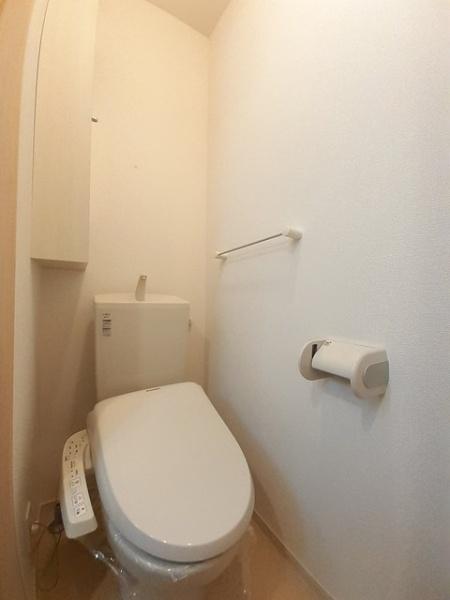 四街道市大日のアパート