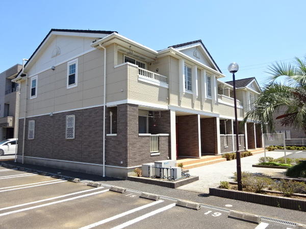 八街市文違のアパート