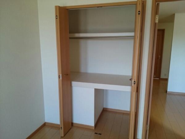 八街市大木のアパート