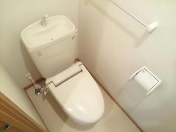 八街市大木のアパート