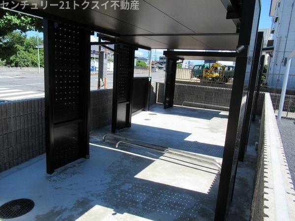 印旛郡酒々井町中川のアパート