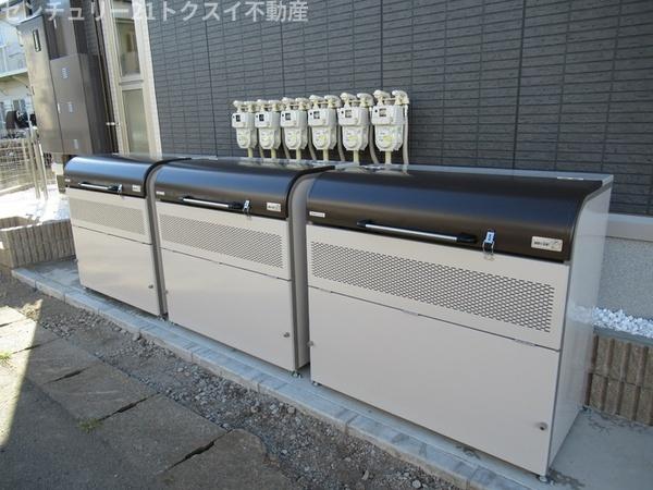 印旛郡酒々井町中川のアパート