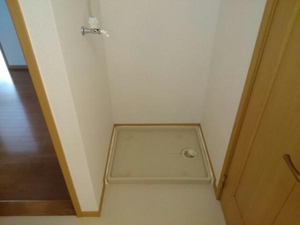 八街市八街ほのアパート