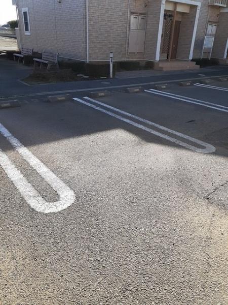 八街市文違のアパート
