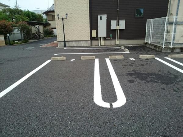 成田市並木町のアパート