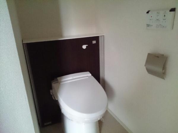 成田市並木町のアパート
