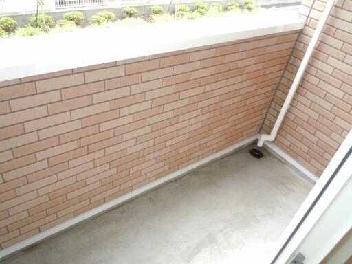 八街市富山のアパート