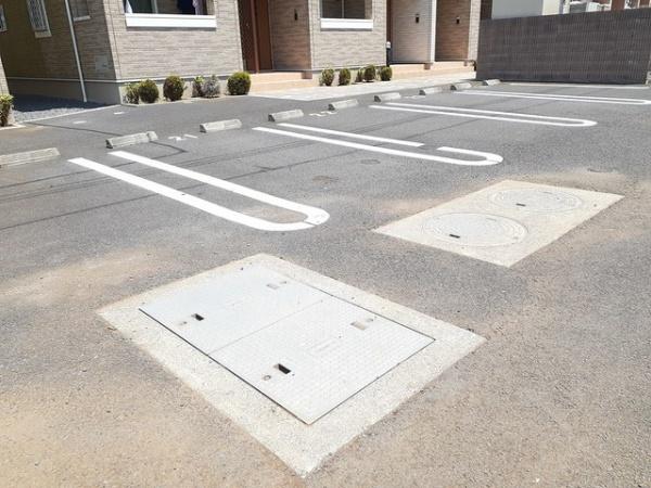 八街市文違のアパート
