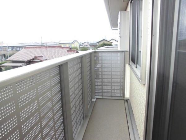 四街道市栗山のアパート