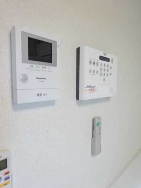 八街市八街ほのアパート