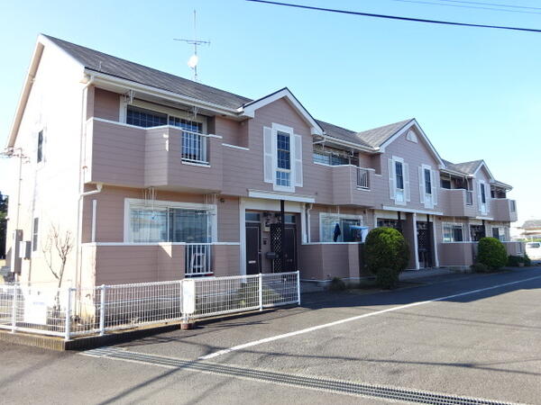 八街市八街ほのアパート