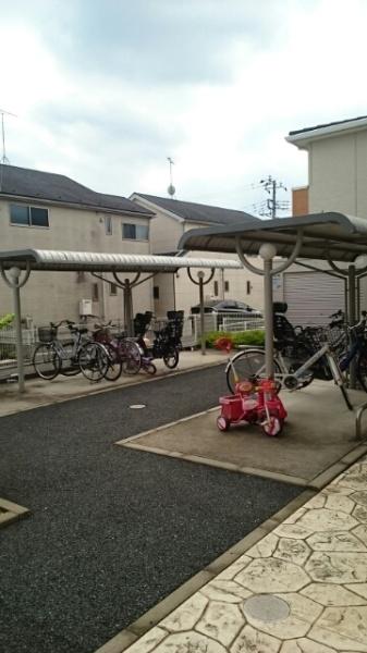 四街道市大日のアパート