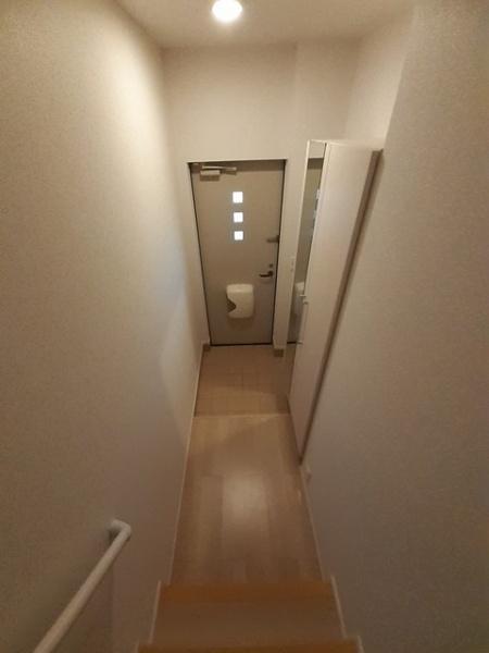 四街道市内黒田のアパート