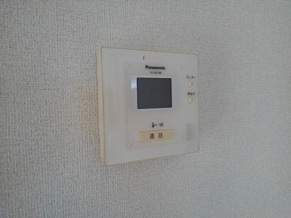 四街道市鹿放ケ丘のアパート
